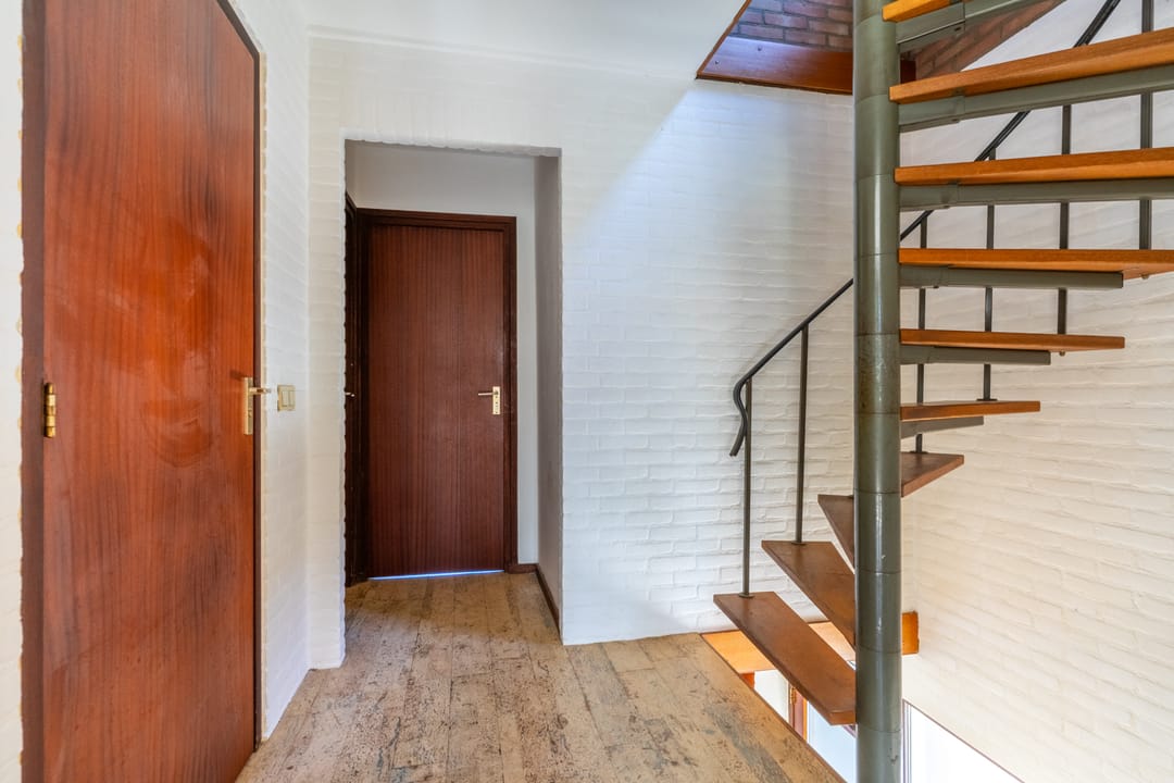 Foto 11 van Julianalaan 86