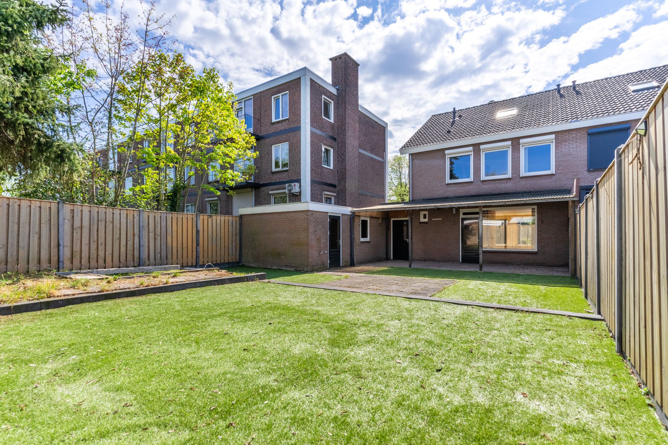 Foto 3 van Julianalaan 86