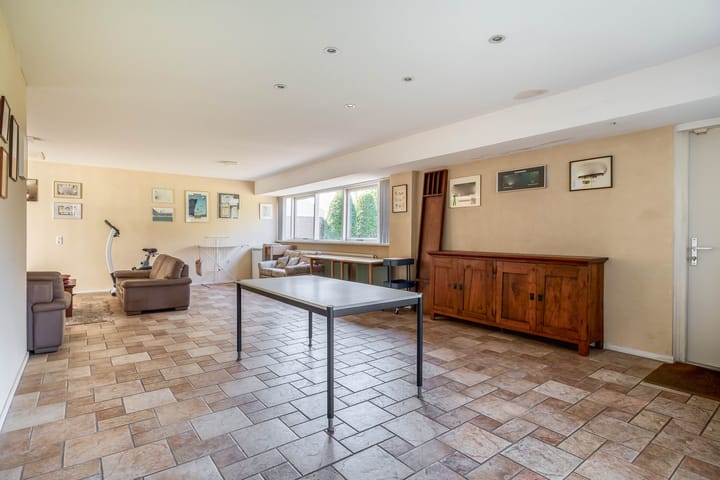 Photo 24 of Weeresteinstraat 191