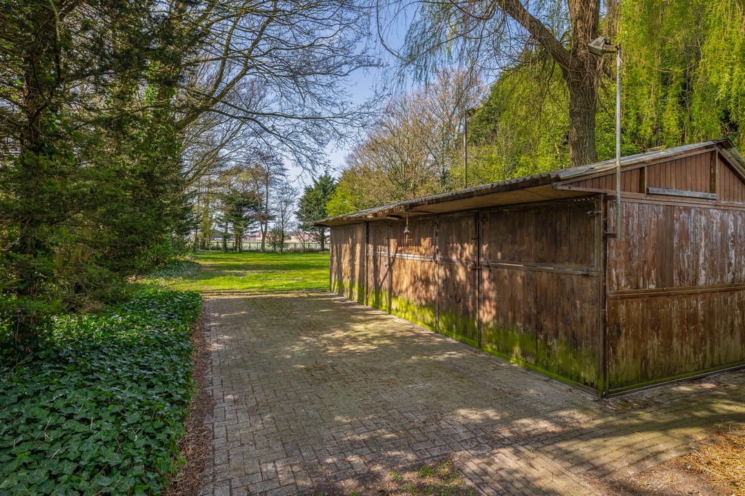 Photo 67 of Weeresteinstraat 191