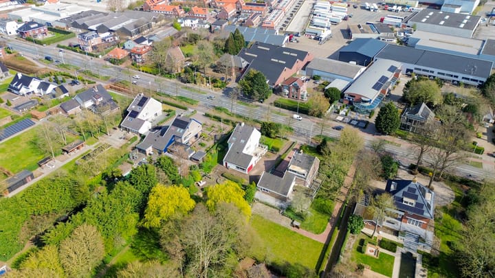 Photo 81 of Weeresteinstraat 191