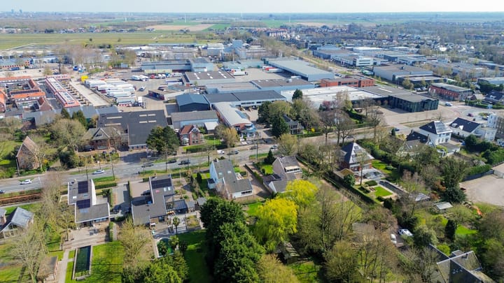 Photo 83 of Weeresteinstraat 191