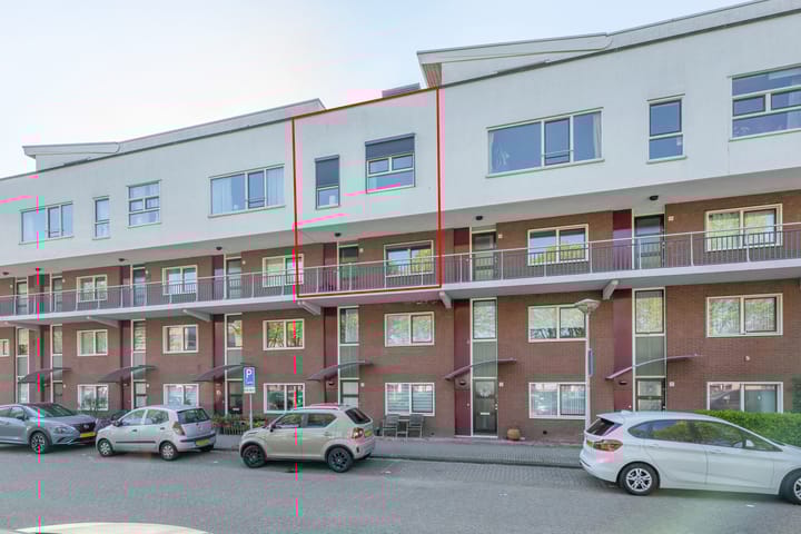 Foto 1 van Henegouwenstraat 50