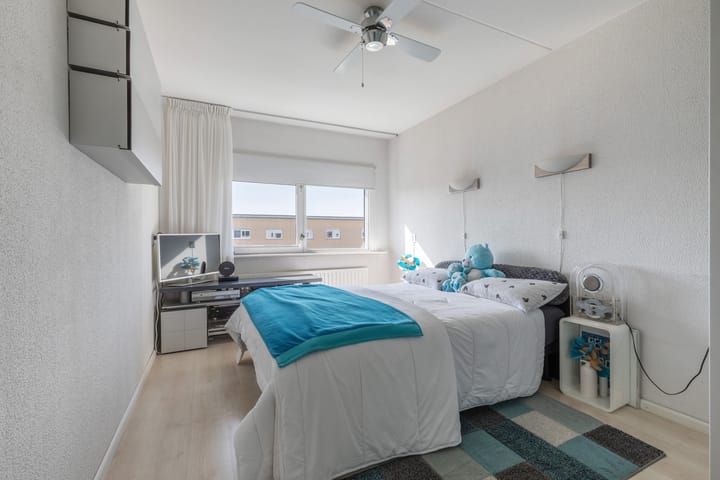 Foto 24 van Henegouwenstraat 50