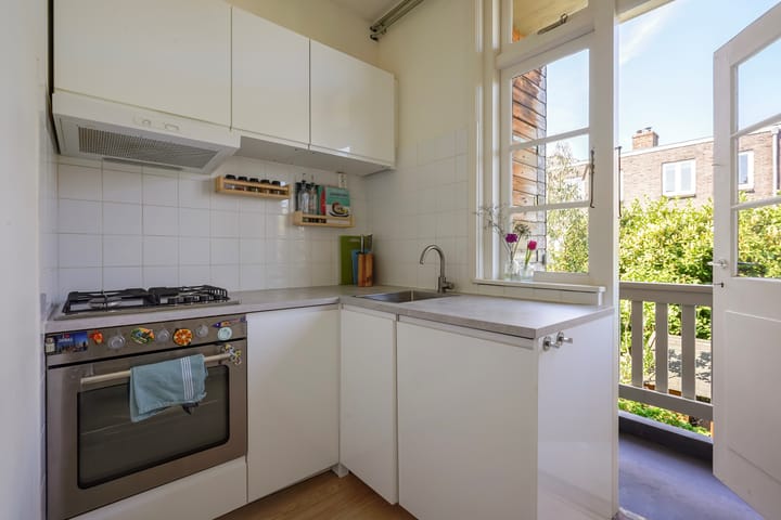 Photo 3 of Hugo de Grootstraat 272