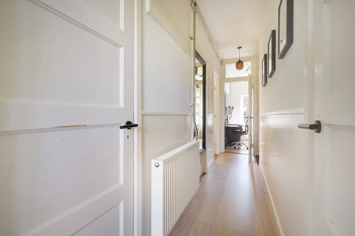 Photo 7 of Hugo de Grootstraat 272