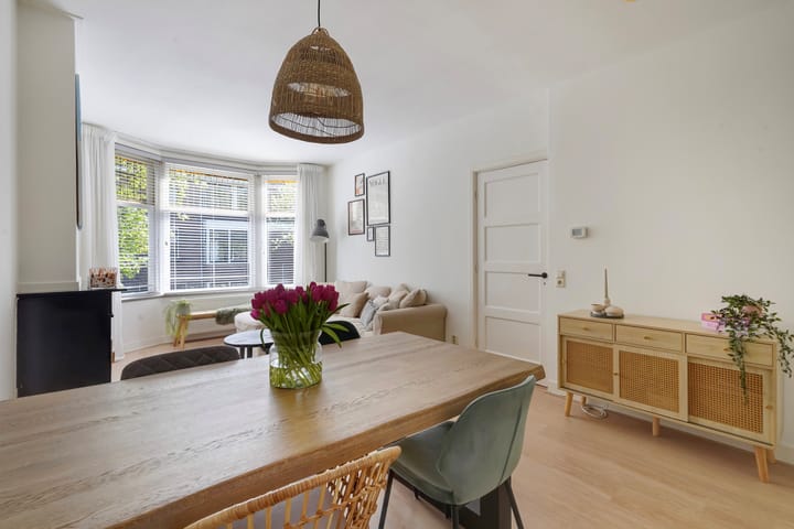 Photo 10 of Hugo de Grootstraat 272