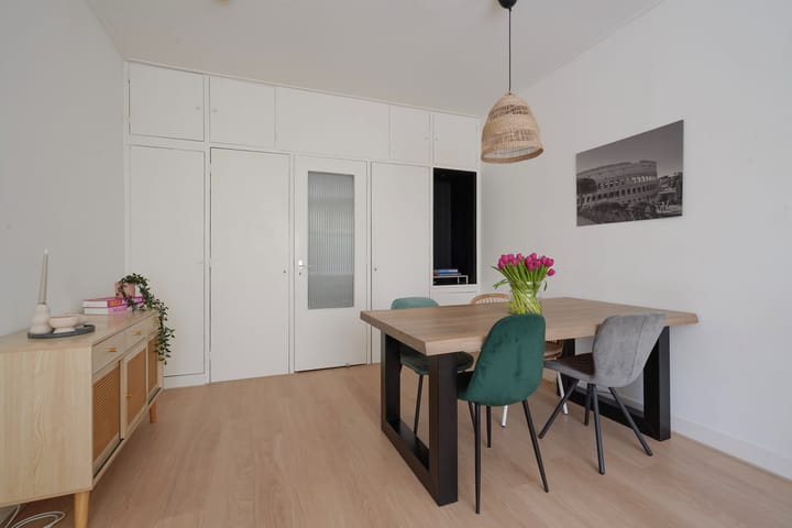 Photo 14 of Hugo de Grootstraat 272