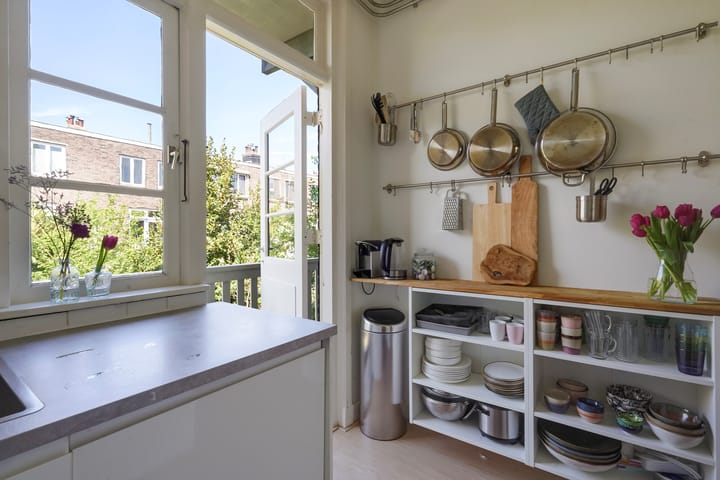 Photo 18 of Hugo de Grootstraat 272