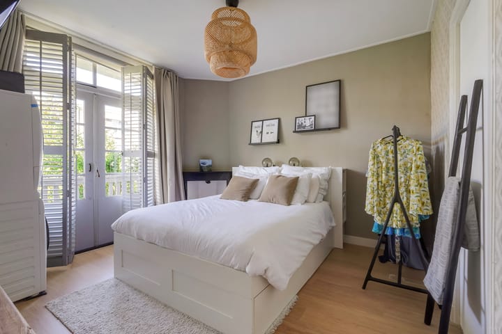 Photo 22 of Hugo de Grootstraat 272