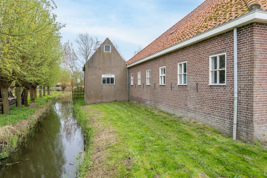 Photo 67 of Busch en Dam 15