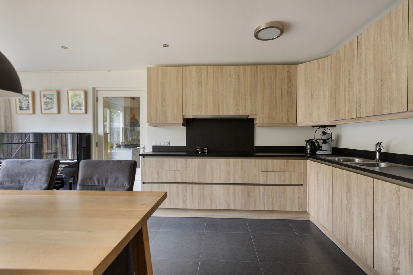 Photo 4 of Leeuwenborchweide 95