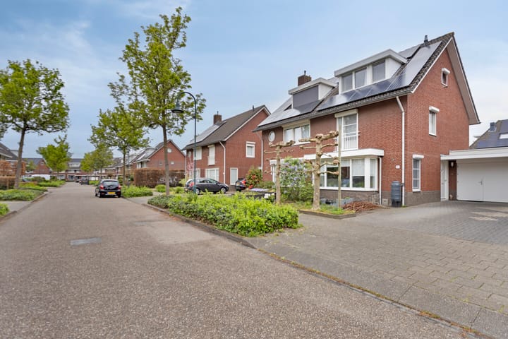 Photo 6 of Leeuwenborchweide 95