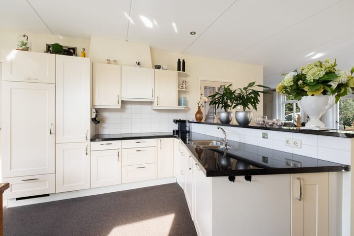 Foto 12 van Oranjestraat 12