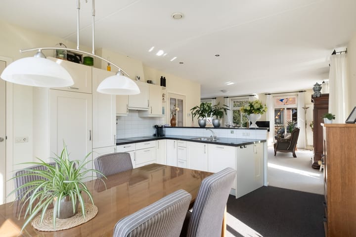 Foto 13 van Oranjestraat 12