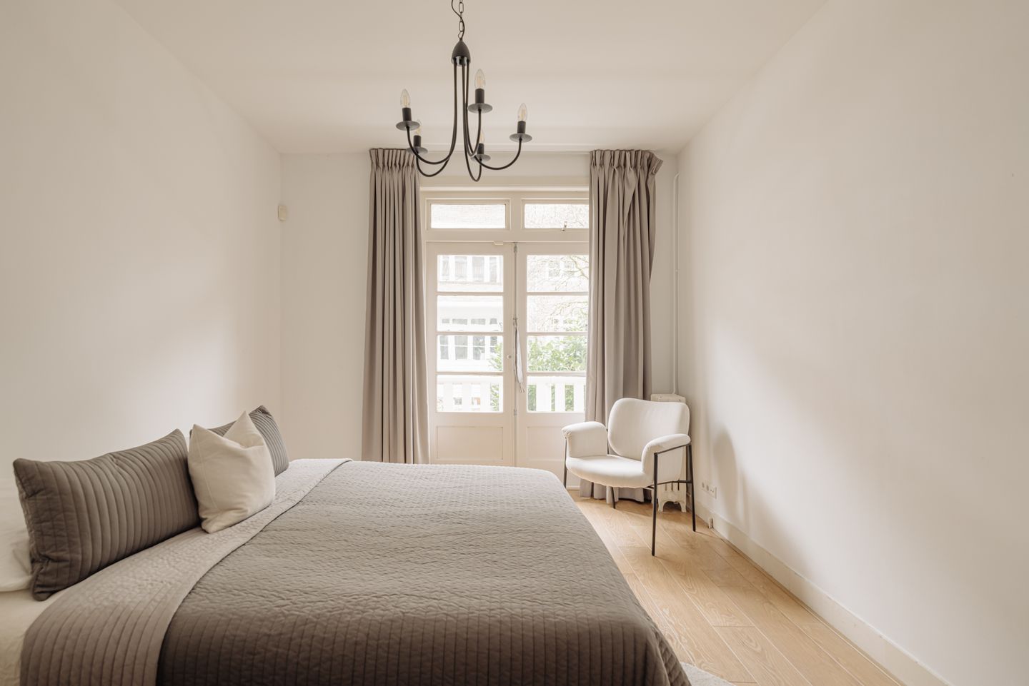 Foto 25 van Leonardostraat 6-1