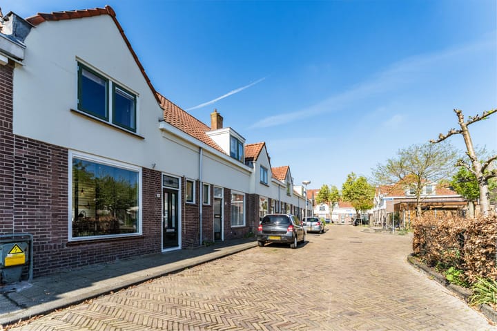 Foto 2 van Cederstraat 8