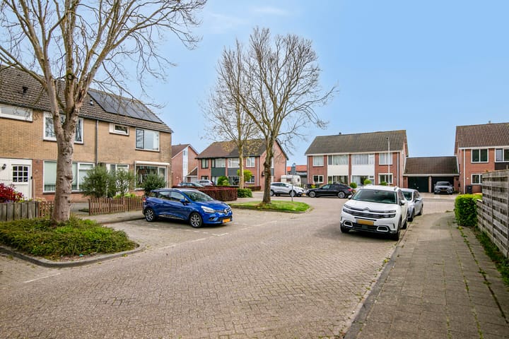 Foto 34 van Margrietstraat 2