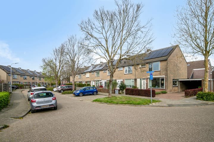 Foto 35 van Margrietstraat 2