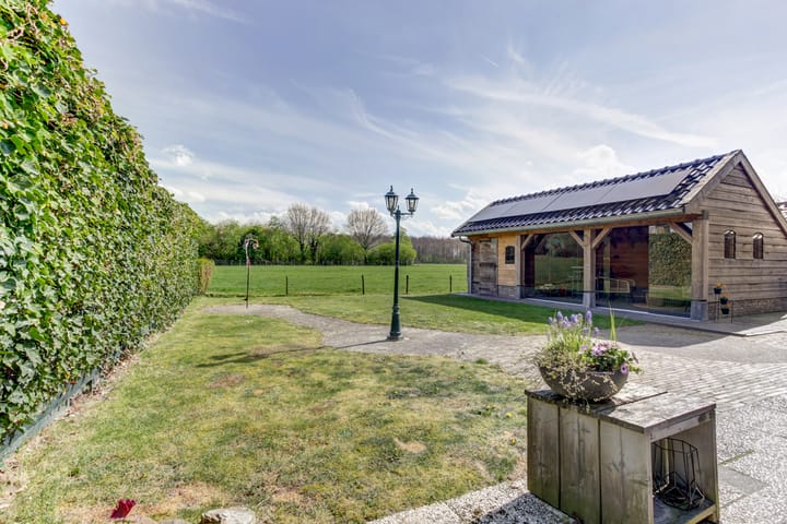 Foto 33 van Reesstraat 24