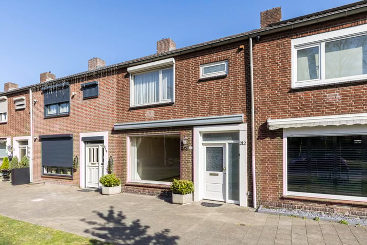 Foto 9 van Floralaan West 212