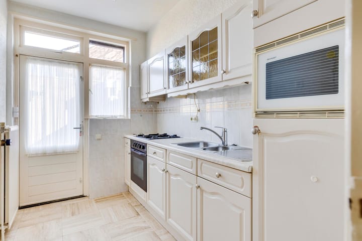 Foto 15 van Floralaan West 212