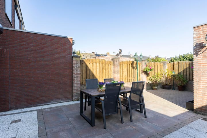 Foto 36 van Floralaan West 212