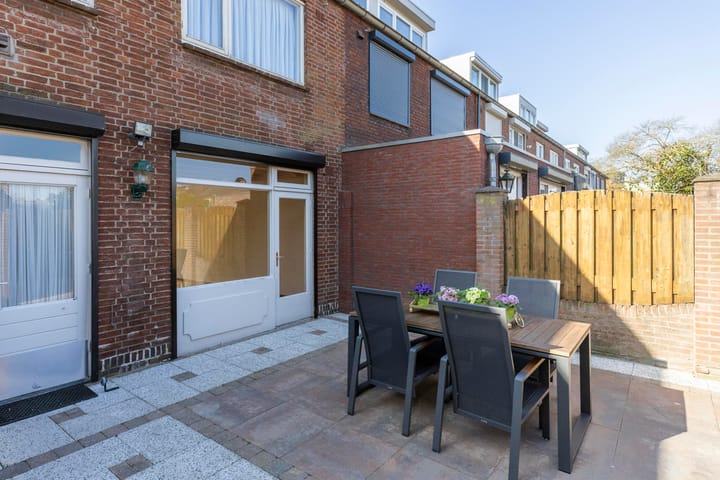 Foto 37 van Floralaan West 212