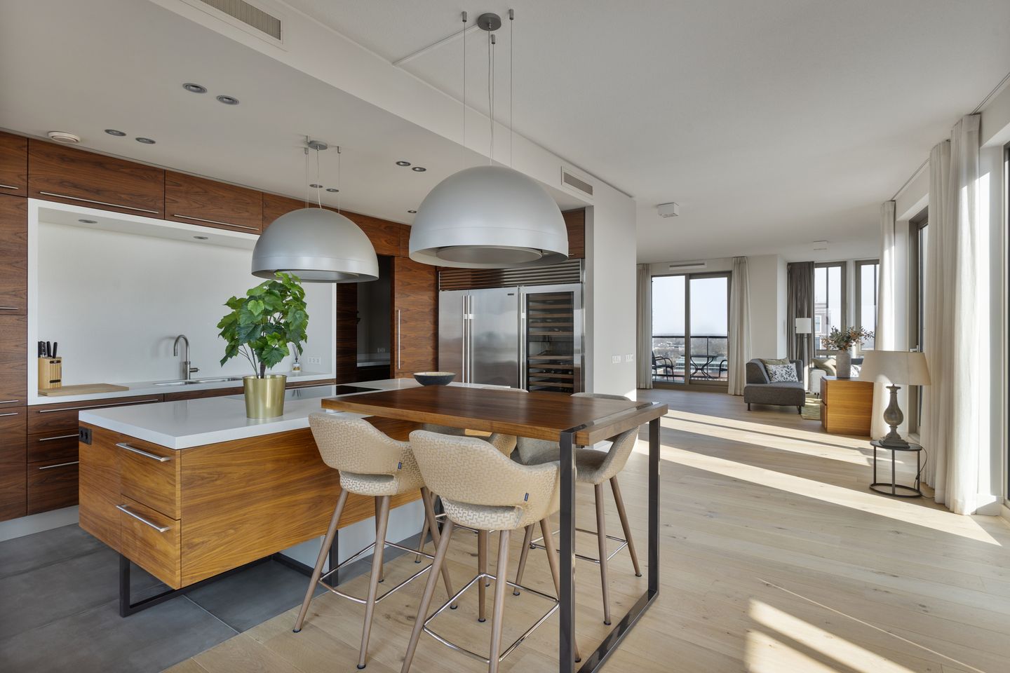 Foto 4 van Hofplein 93