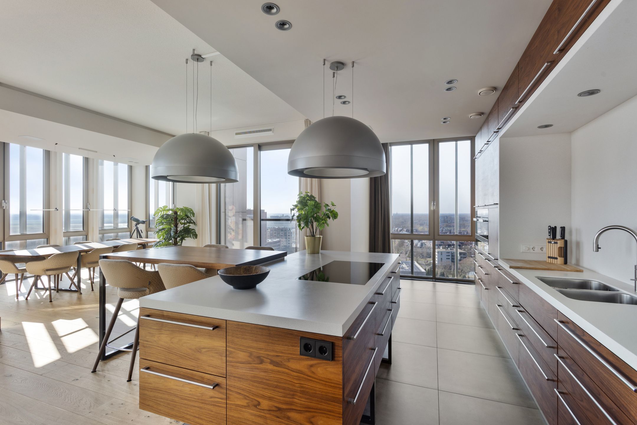 Foto 6 van Hofplein 93