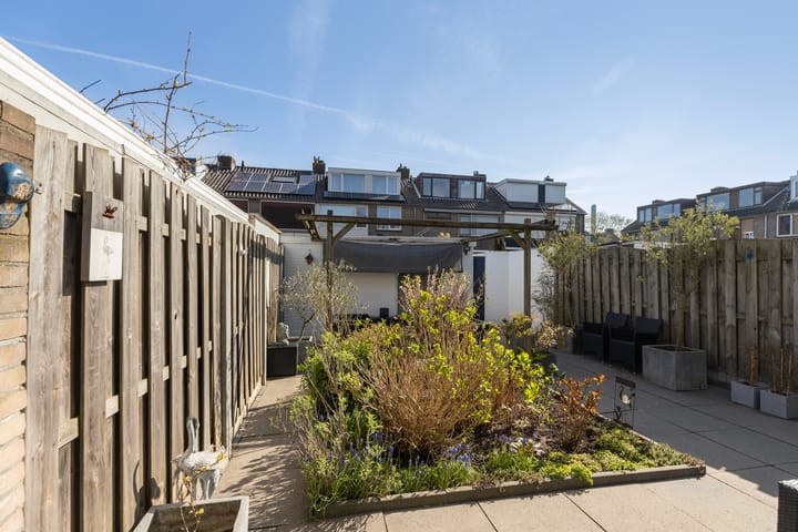 Foto 23 van de Mérodestraat 5