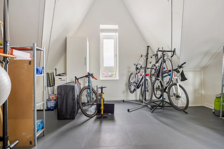 Foto 24 van Loevesteinlaan 61