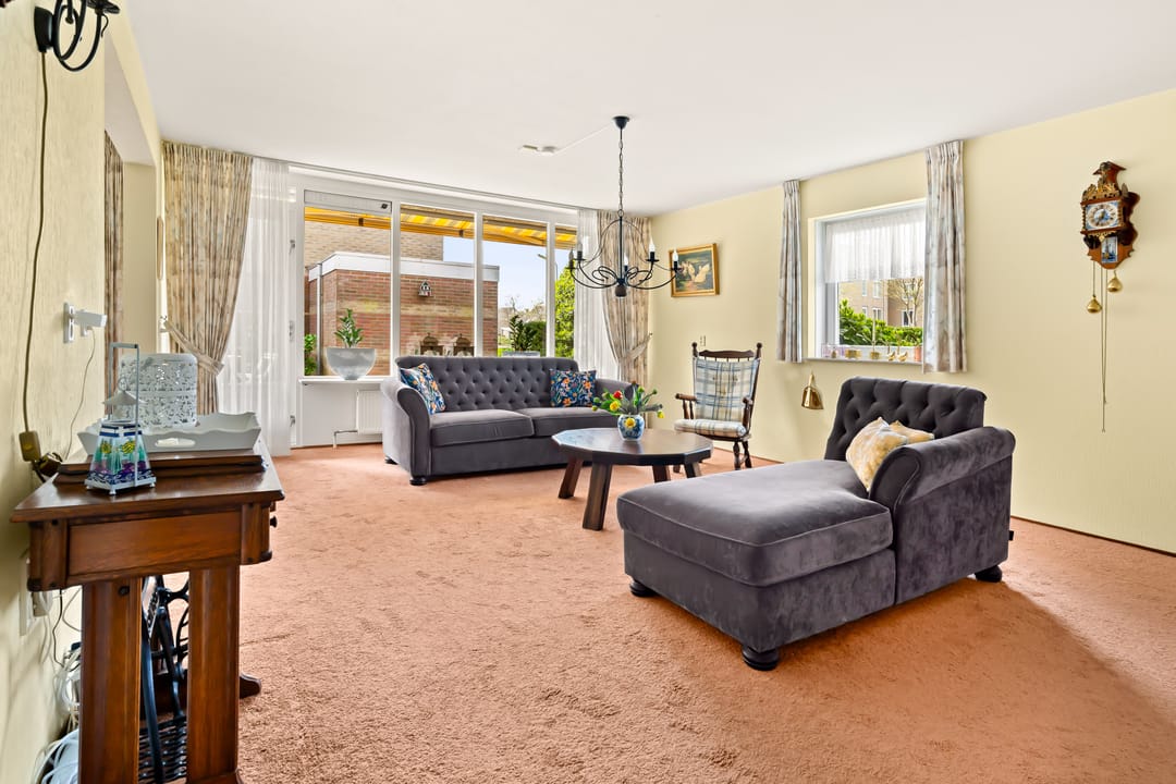 Photo 11 of Dotterbloem 1