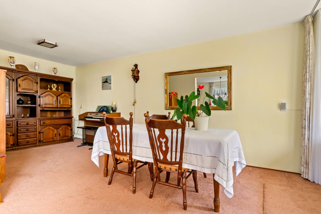 Photo 17 of Dotterbloem 1