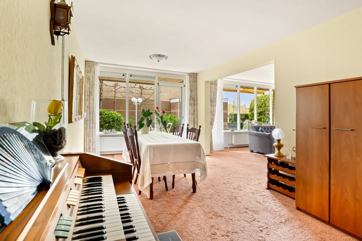 Foto 19 van Dotterbloem 1