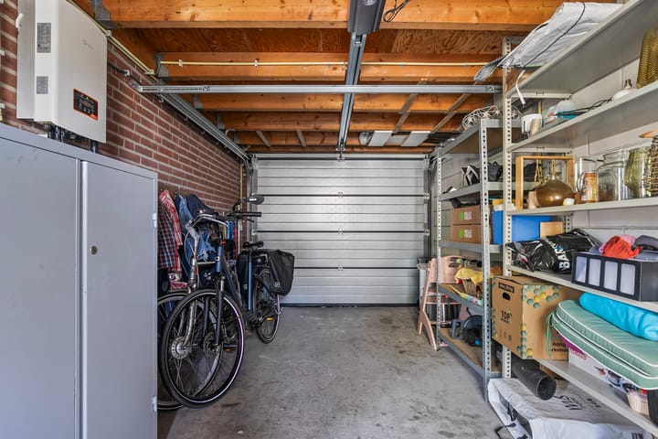 Photo 34 of Mgr Bekkersstraat 11