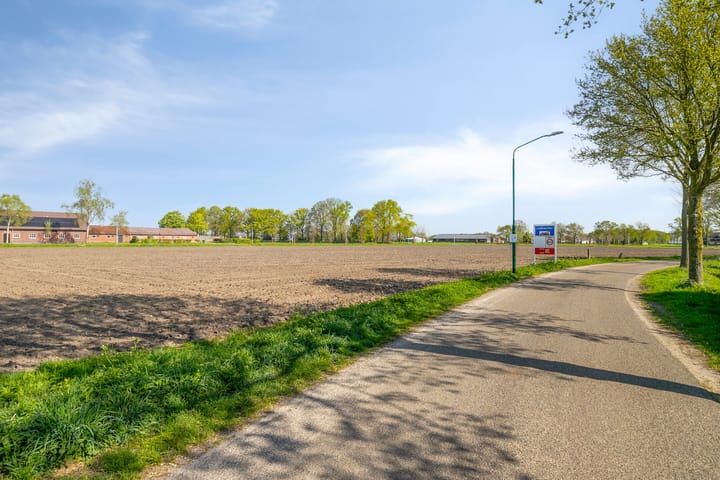 Photo 40 of Mgr Bekkersstraat 11