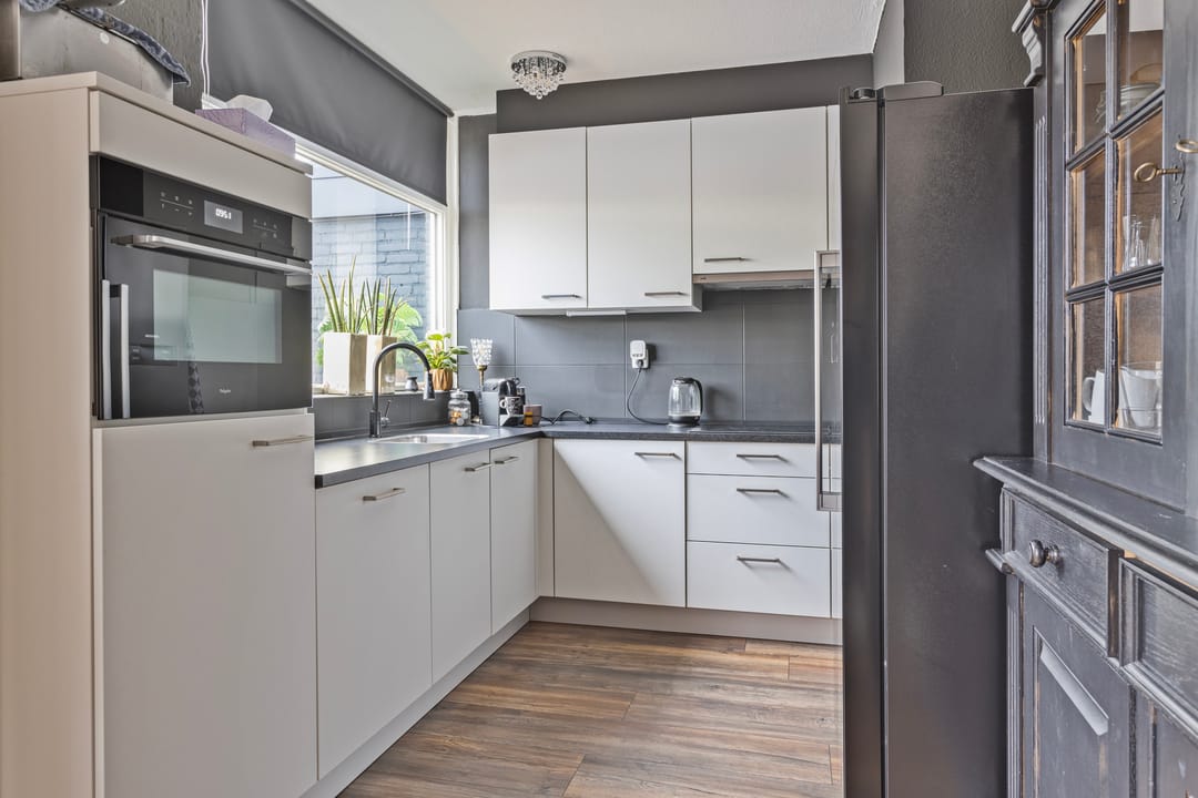 Foto 11 van Uniastate 5