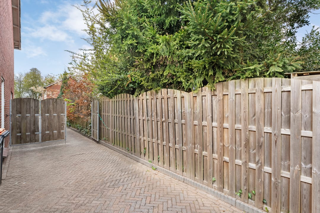 Photo 37 of Rembrandtstraat 36