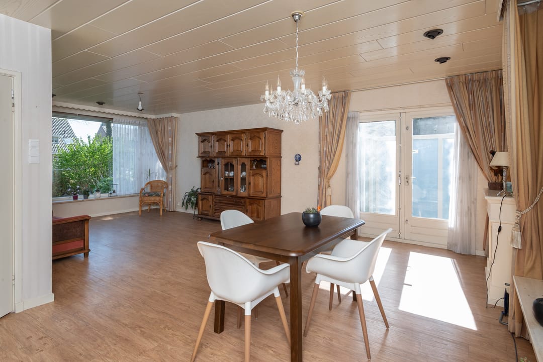 Foto 13 van Parallelweg-Zuid 42