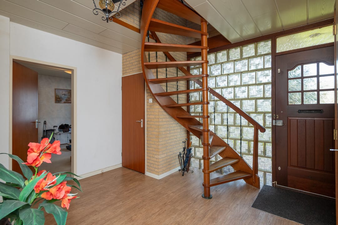 Foto 17 van Parallelweg-Zuid 42