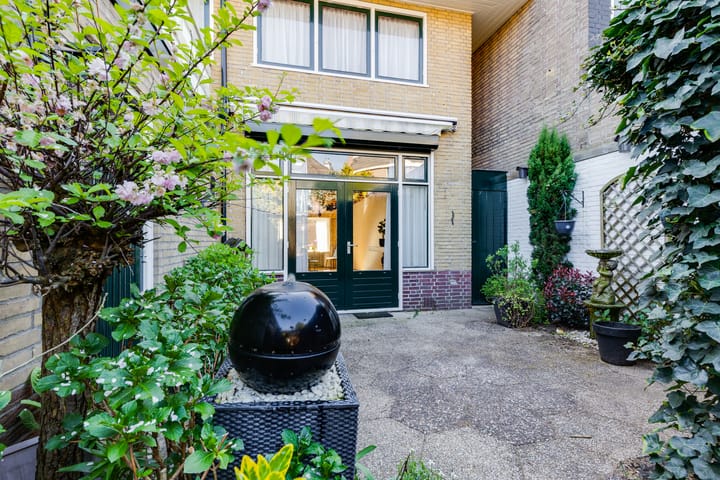 Foto 40 van Bredevoortsestraatweg 35