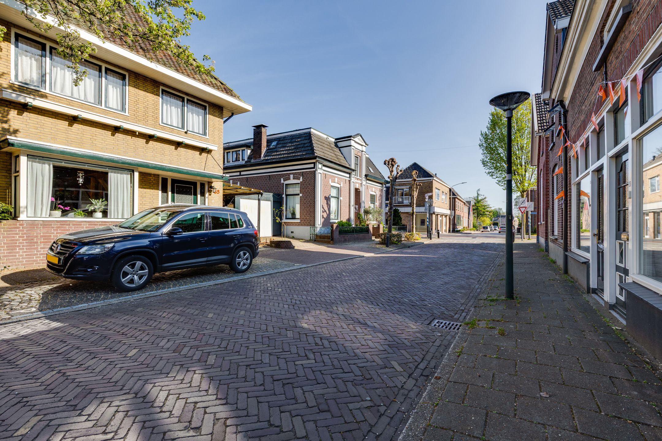 Foto 51 van Bredevoortsestraatweg 35