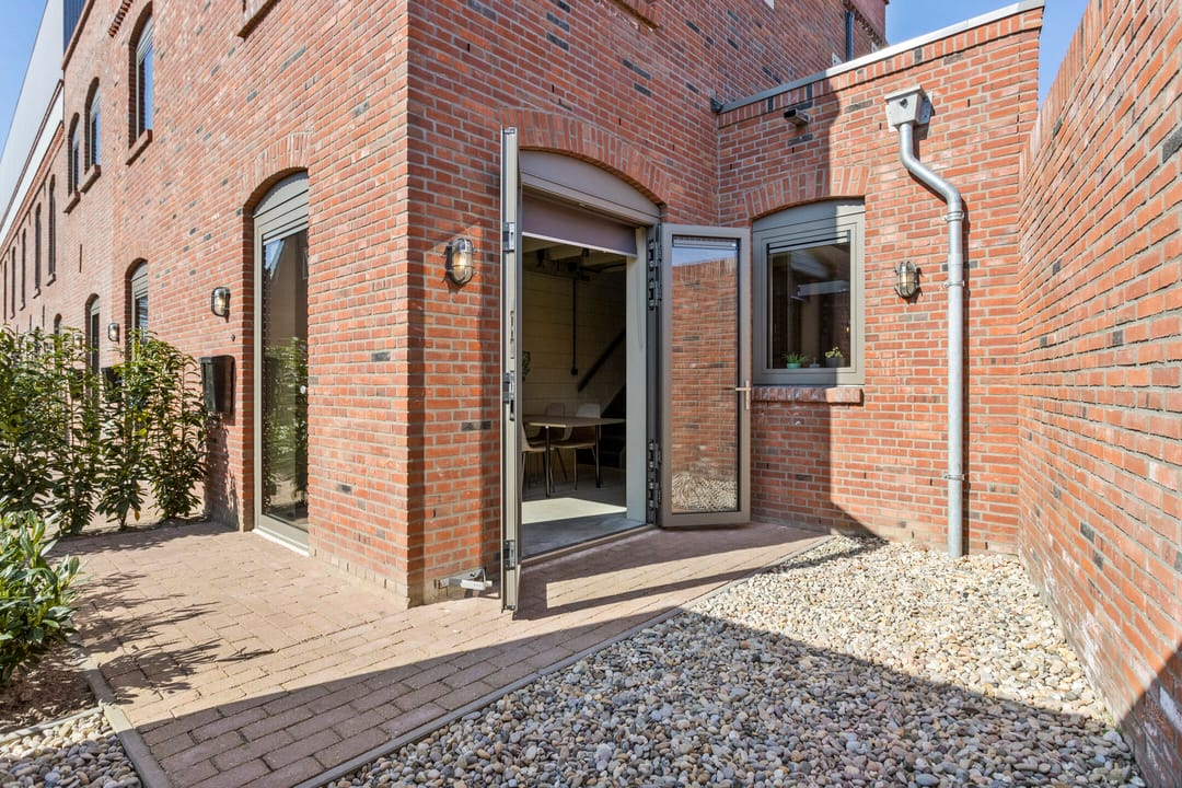 Photo 2 of Stedekestraat 22-H