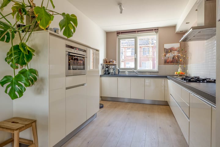 Foto 9 van Sluisstraat 123