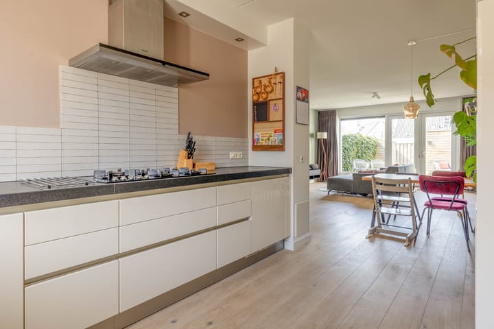 Foto 11 van Sluisstraat 123