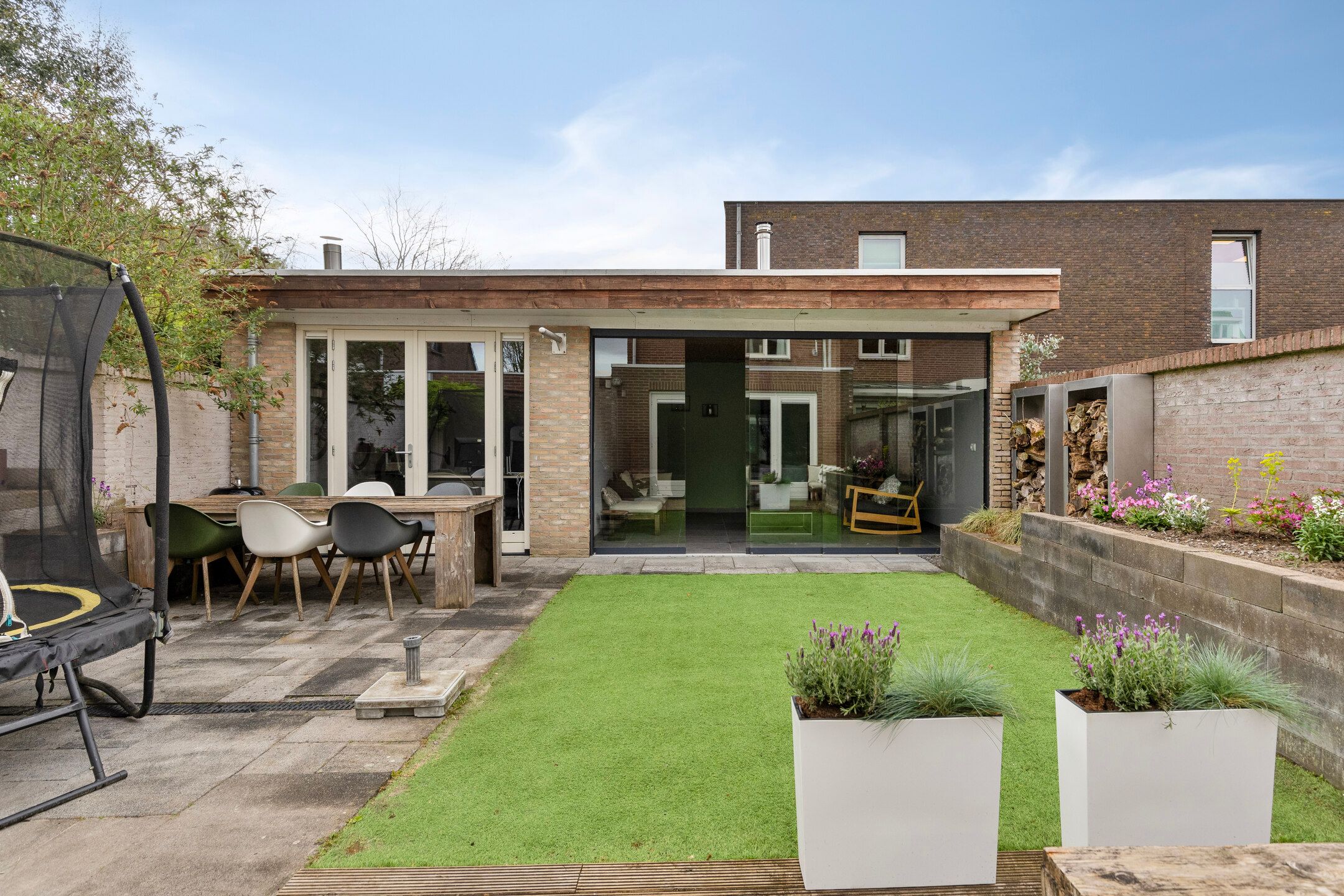 Photo 24 of Horst 16