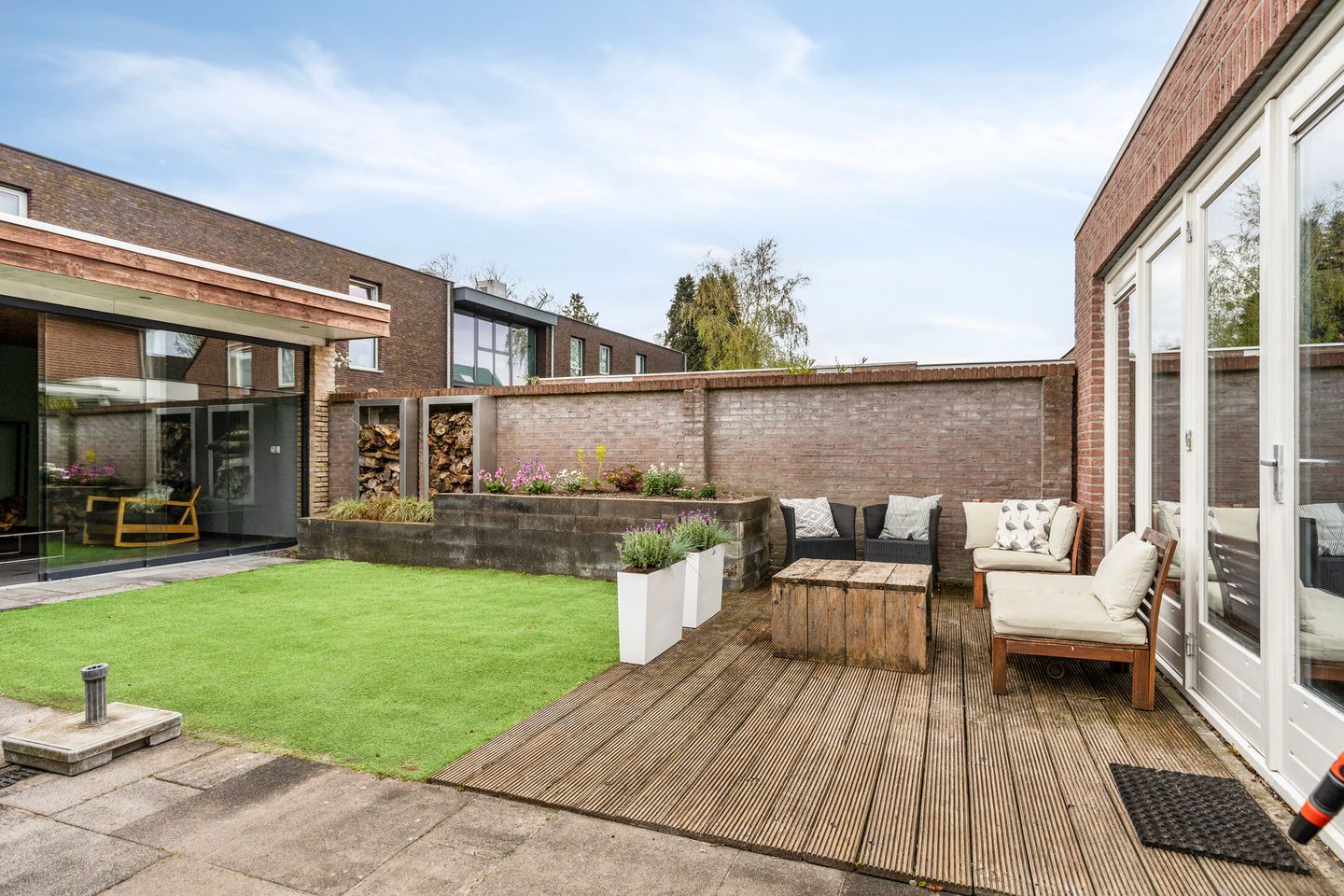 Photo 25 of Horst 16