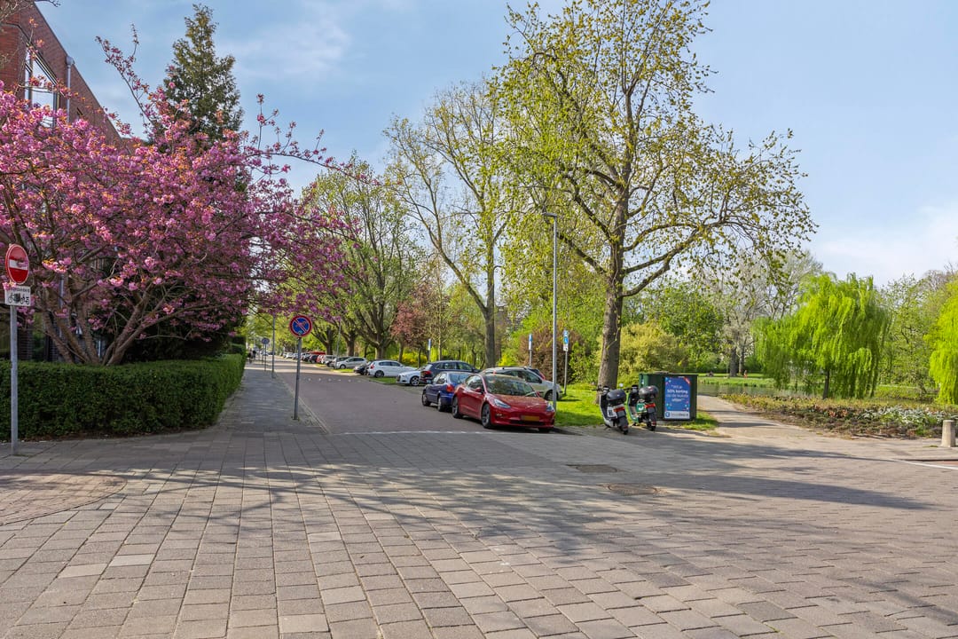 Photo 52 of Celebesstraat 30-A