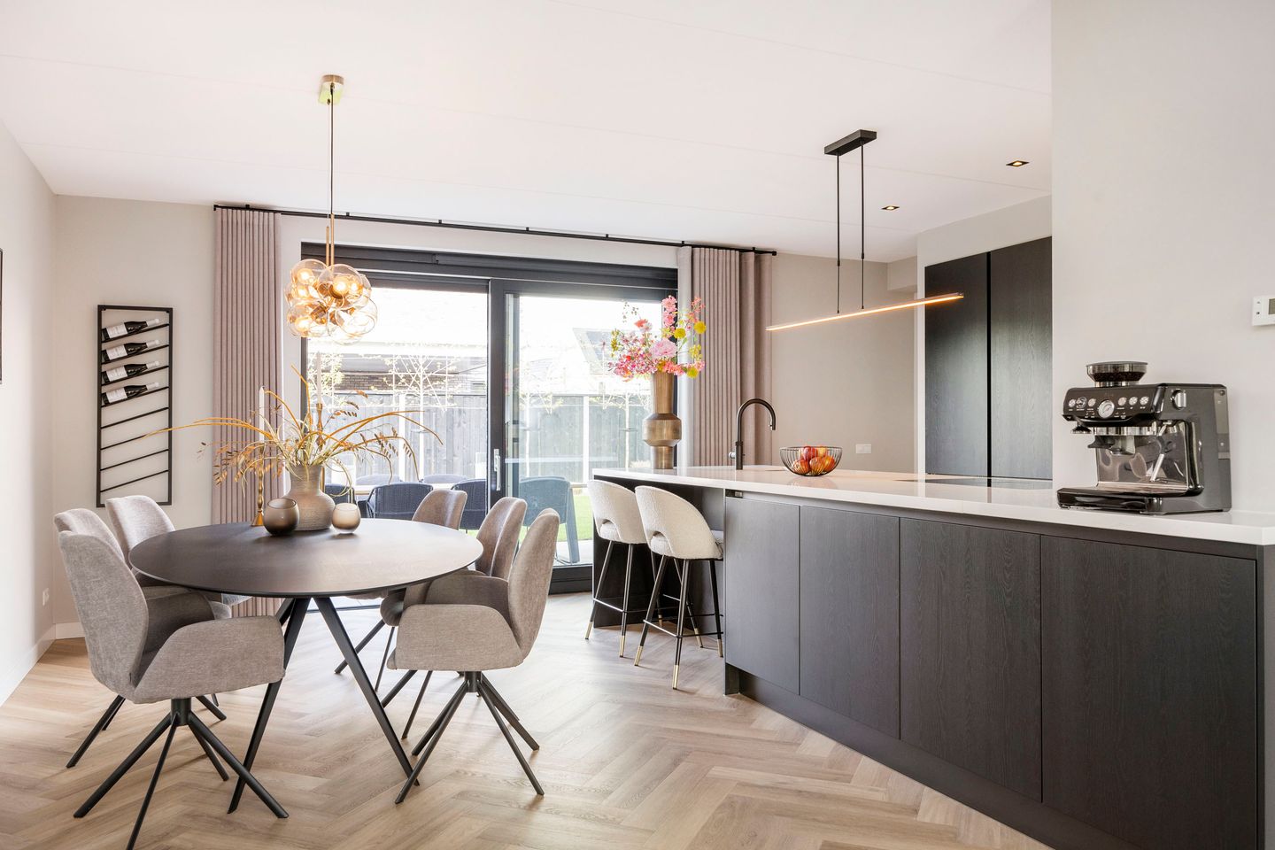 Foto 14 van Max van der Stoelstraat 2